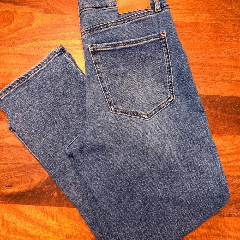 Express Women's Blue Ankle Jeans